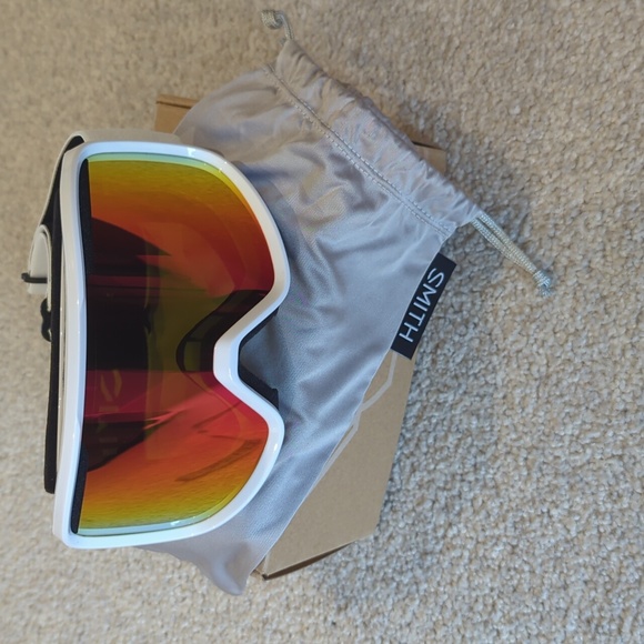 New Smith frontier goggles with fog x anti fog inner lens white with red mirror - Picture 4 of 7